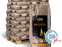 Wood Pellets / wood pellet size 6mm 8mm - Export worldwide wood pellets supplier