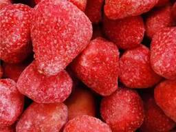 Zamrznjene jagode, sadje, jagodno-sadne in kompotne mešanice.
